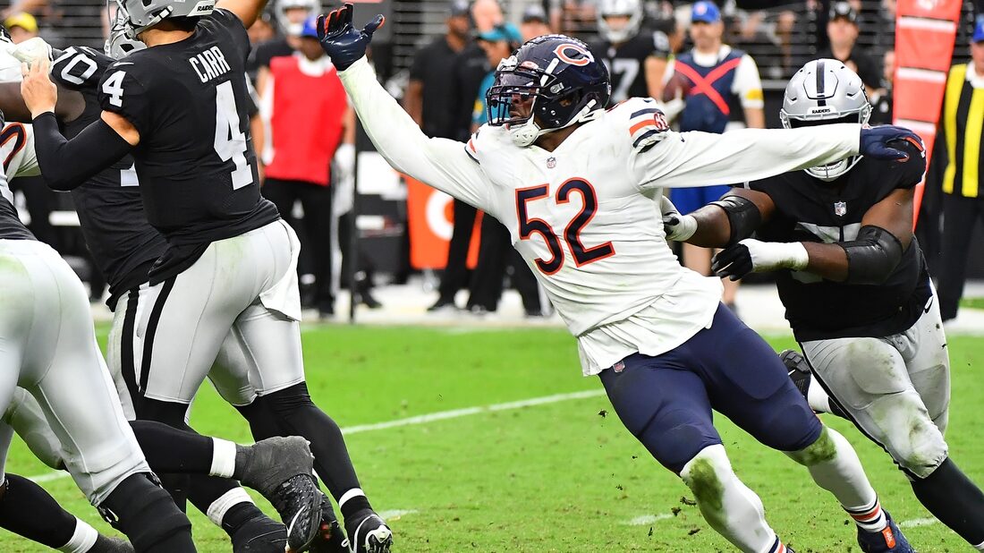 Reports: Chargers to acquire LB Khalil Mack from Bears