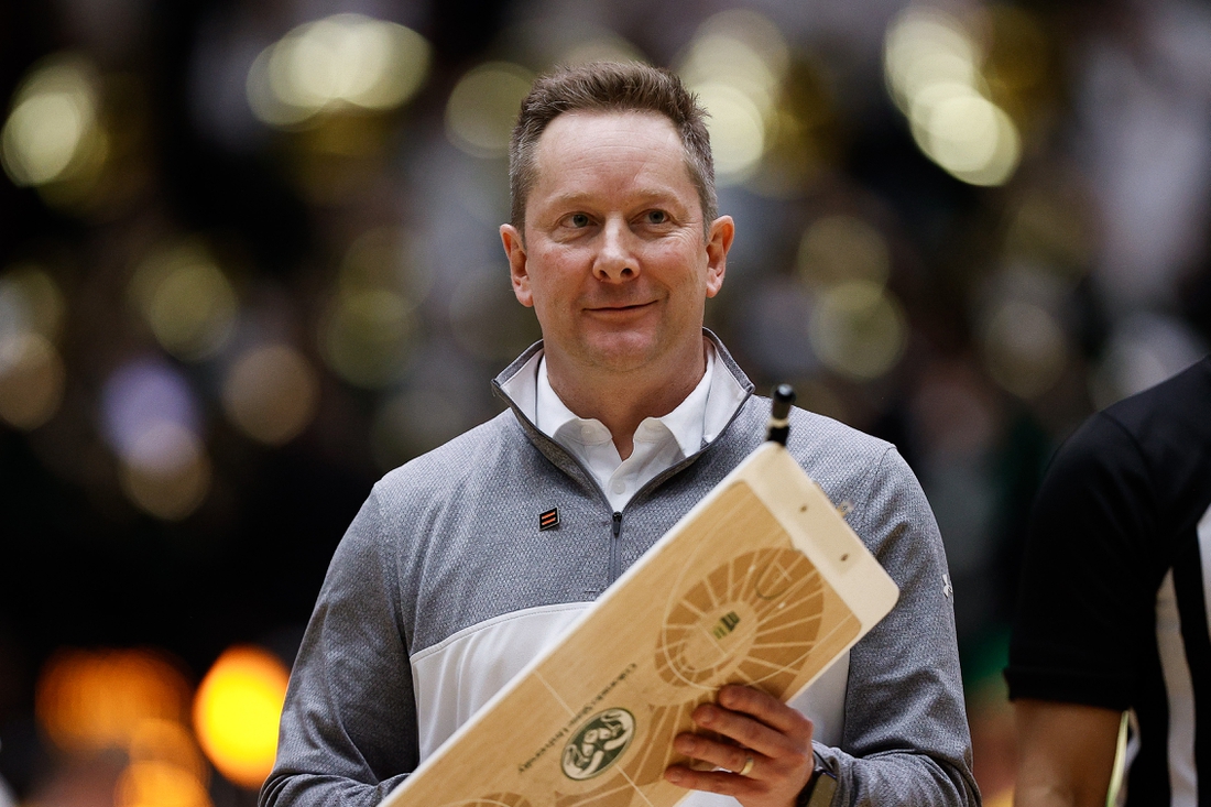 Colorado St. coach Niko Medved agrees to extension