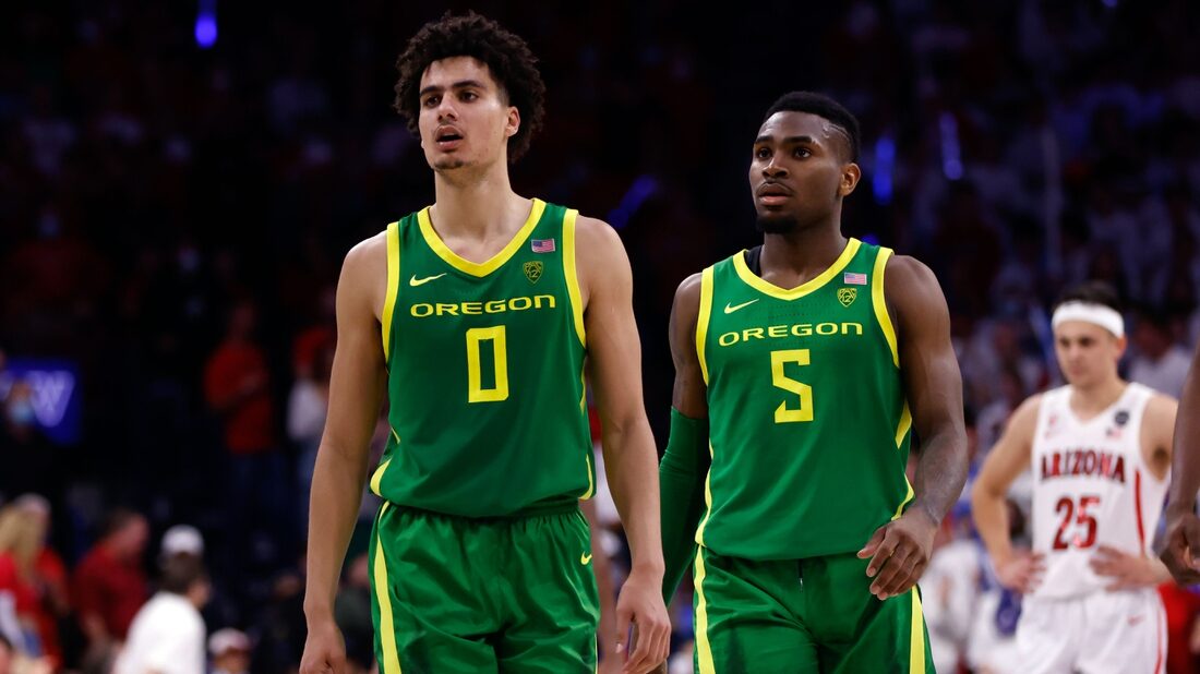 Oregon looking to launch Pac-12 run vs. Oregon State