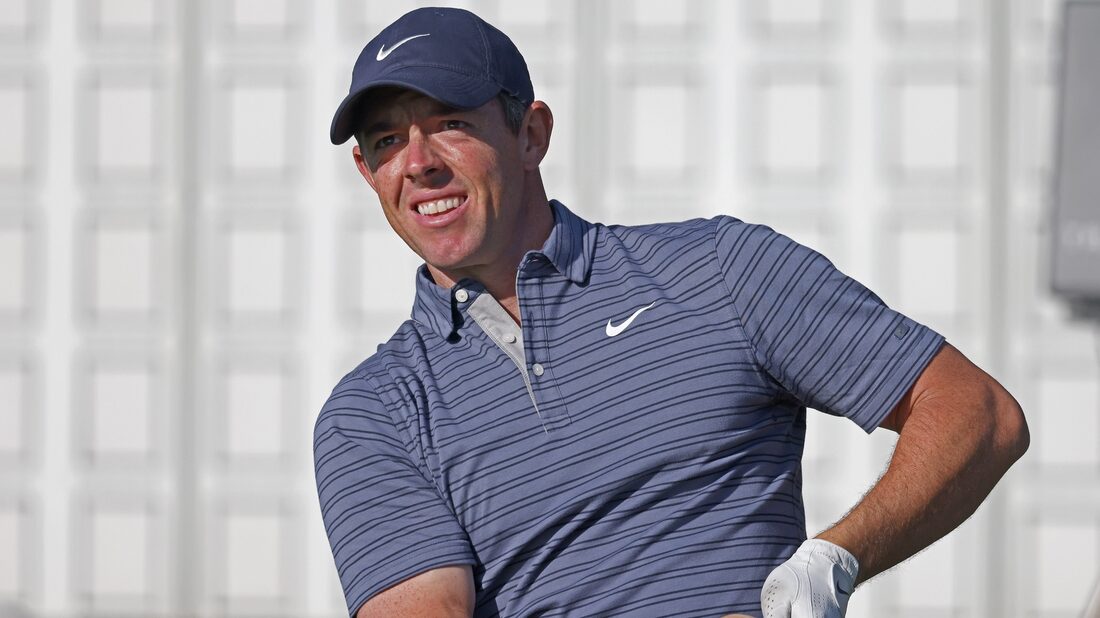 Rory McIlroy jumps into lead at Arnold Palmer Invitational