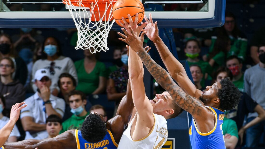Notre Dame rolls to victory over fading Pitt