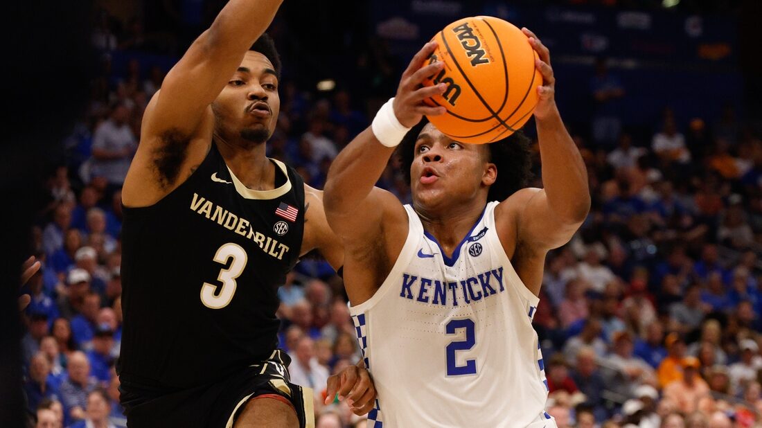 #5 Kentucky gets past Vandy, reaches SEC tourney semis