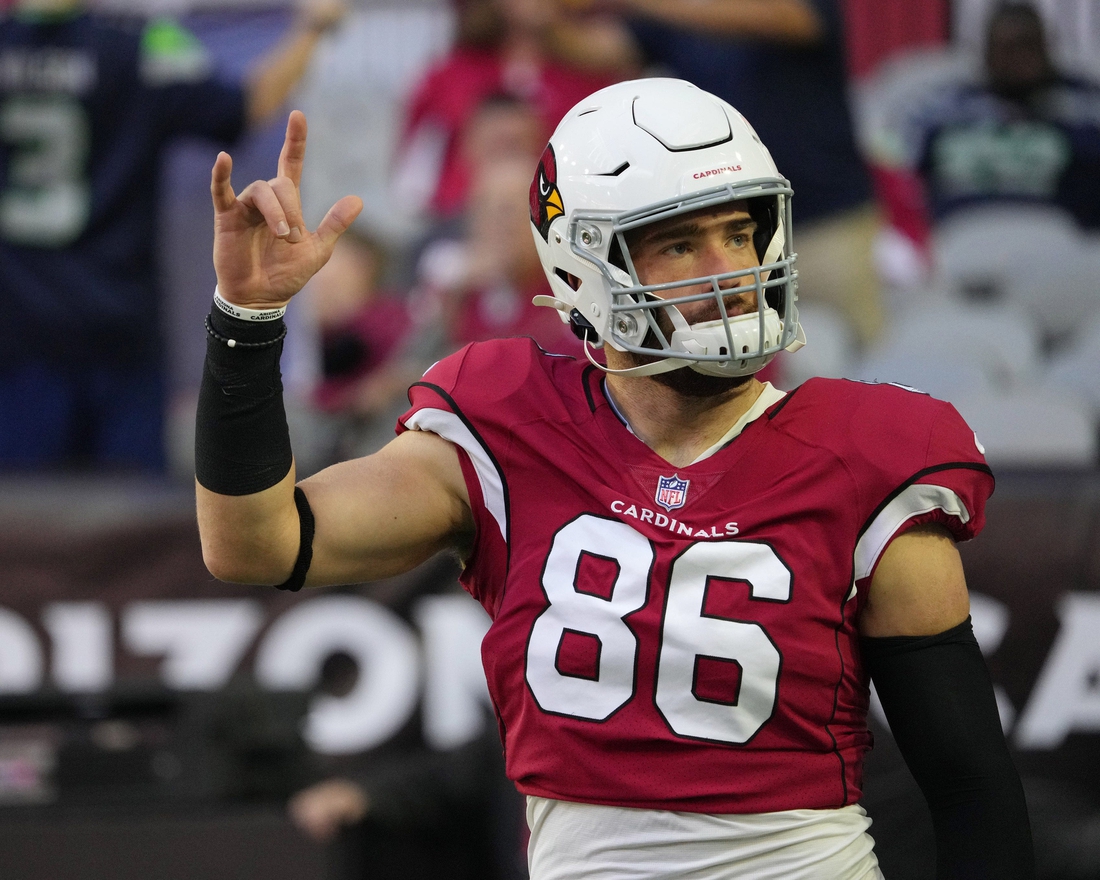 Report: Cardinals, TE Zach Ertz agree to three-year deal