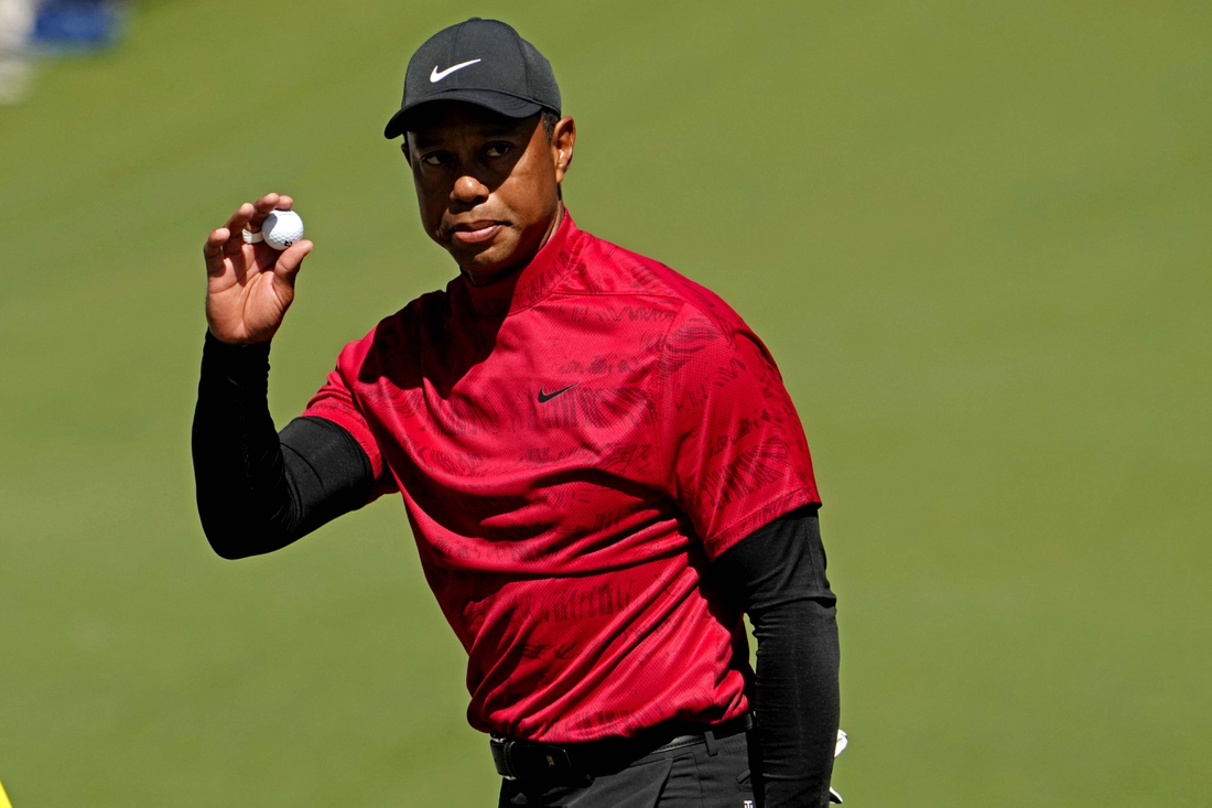 Tiger Woods&#8217; irons sell at auction for more than $5M