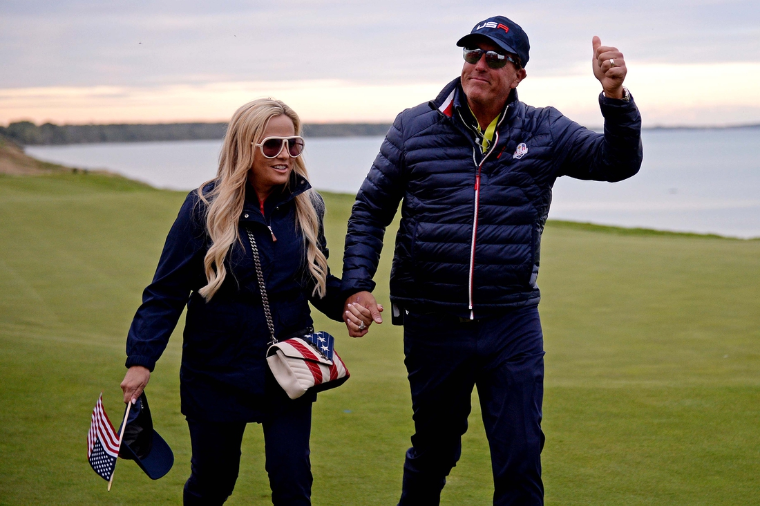 During golf hiatus, Phil Mickelson devoting time to family, mom says