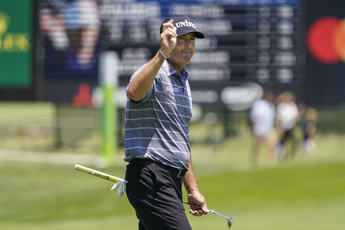 Ryan Palmer&#8217;s scorching 62 sets up 3-way tie at Byron Nelson