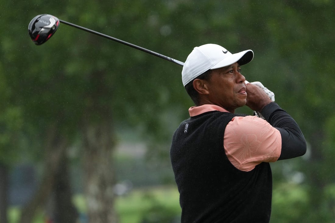 Tiger Woods shoots 79, might skip final round at PGA