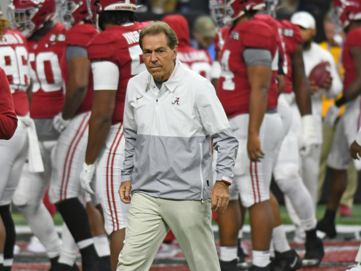 Alabama, Notre Dame win totals on the move